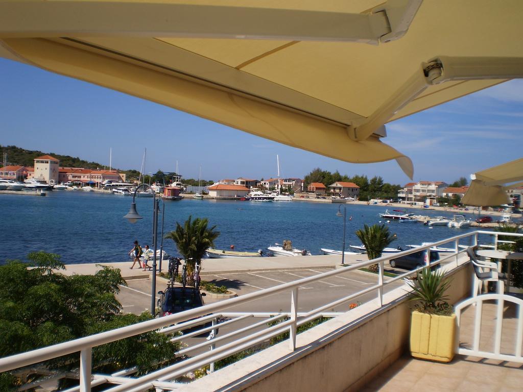 Apartments Vala Rogoznica  Rom bilde