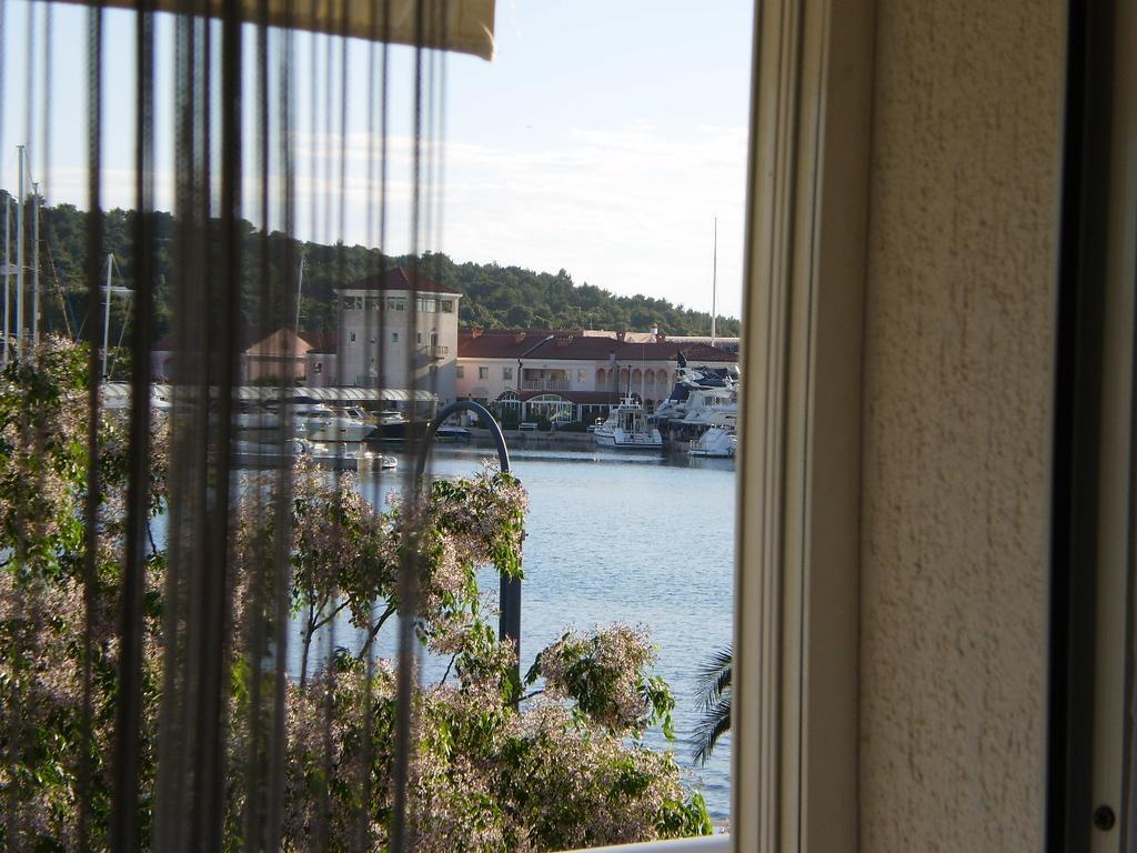 Apartments Vala Rogoznica  Eksteriør bilde