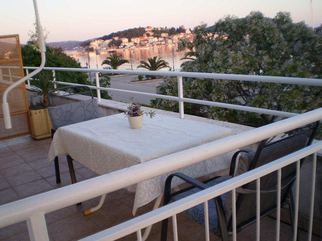Apartments Vala Rogoznica  Eksteriør bilde
